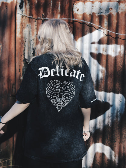 Delicate - T-Shirt