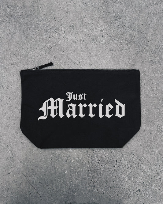 Just Married - Pouch