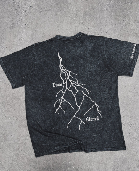 Love Struck - T-Shirt